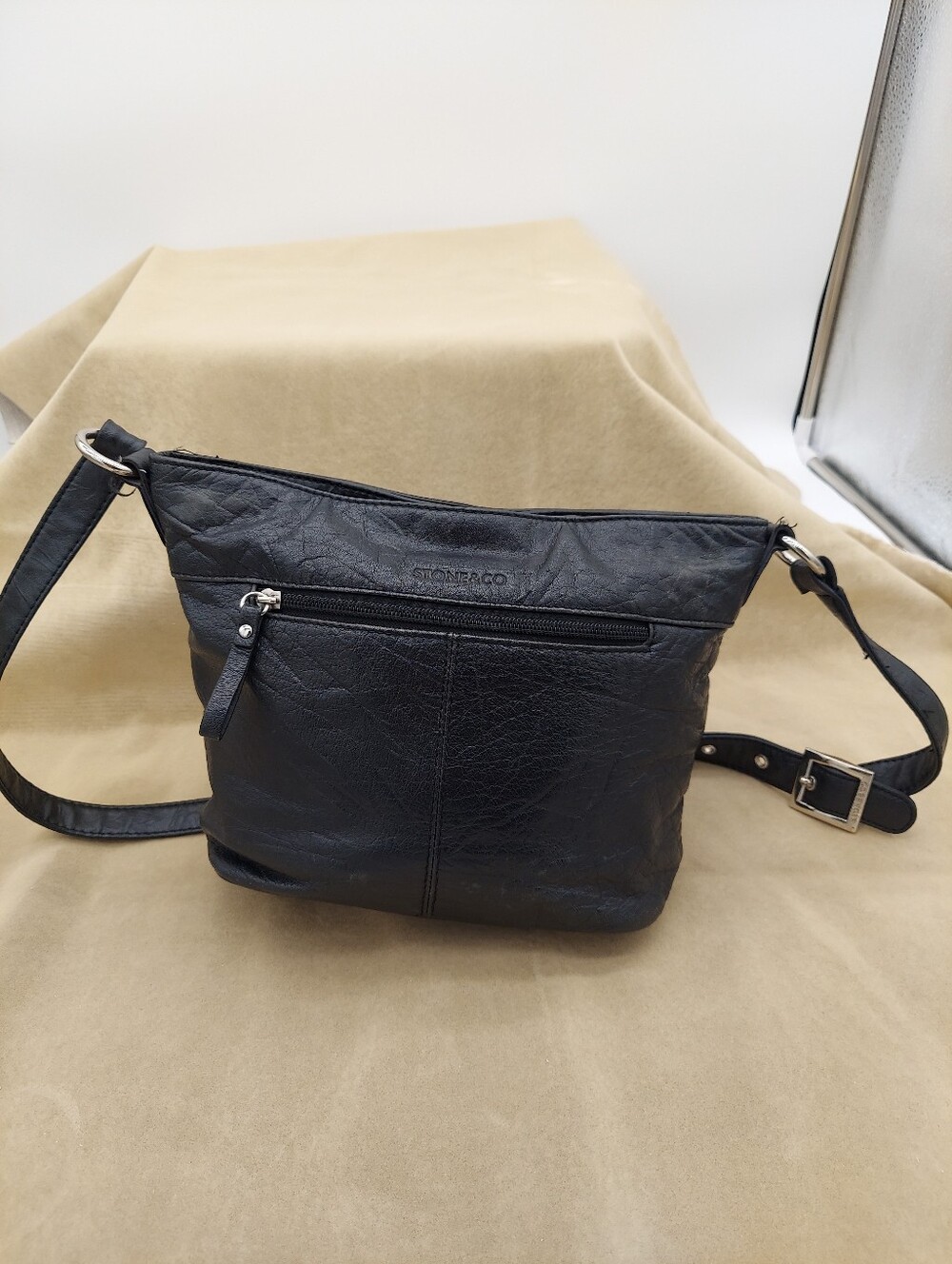 Stone Mountain Black leather purse - Picture 2 of 8